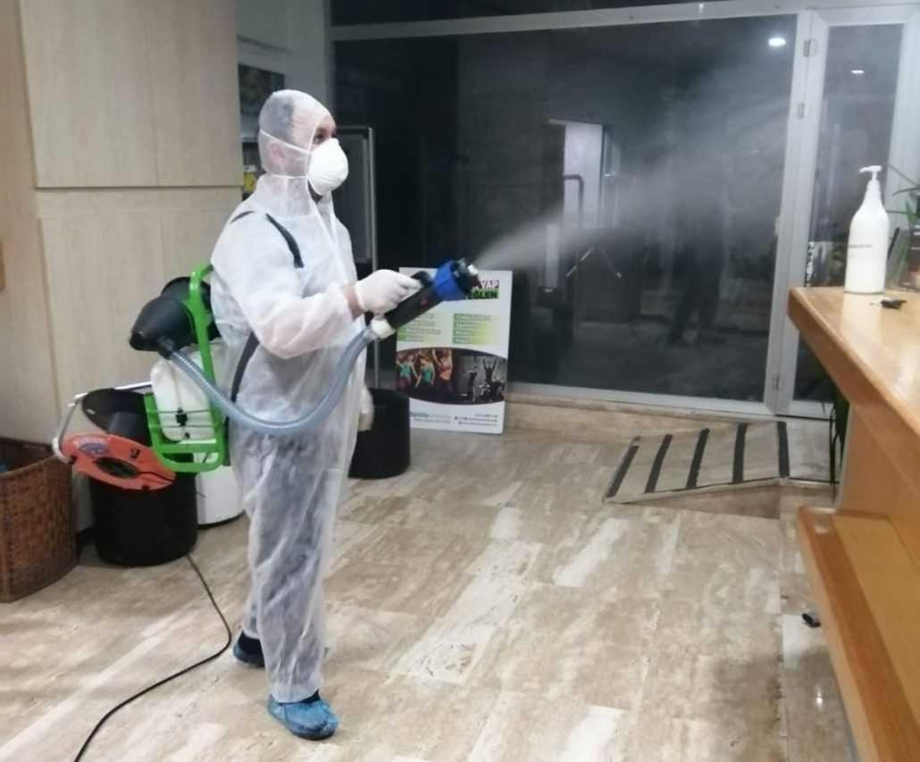 Hotel Phosphorion Estambul Exterior foto Disinfection of a hospital in Italy
